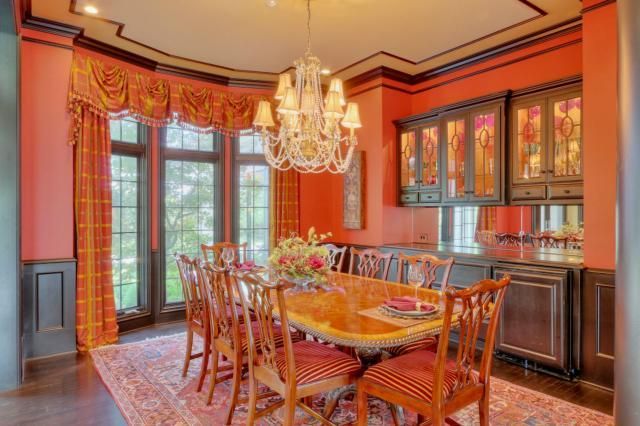 5700 W 144th St, Overland Park, KS 66223