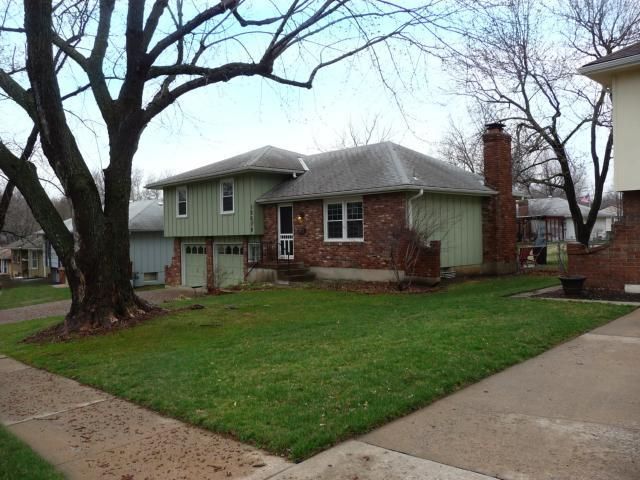 12016 E 57th St, Kansas City, MO 64133