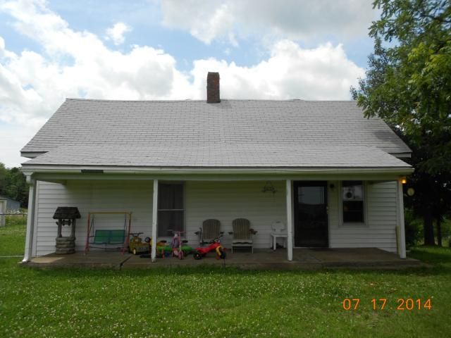 36169 W 207th St, Polo, MO 64671