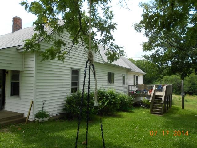 36169 W 207th St, Polo, MO 64671