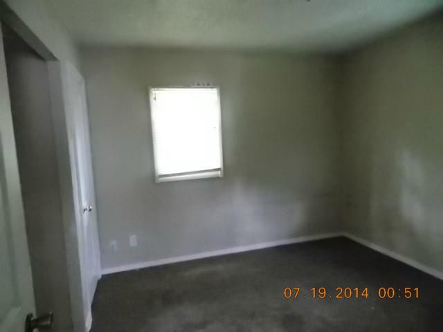 2622 Brickel Blvd, Kansas City, KS 66104