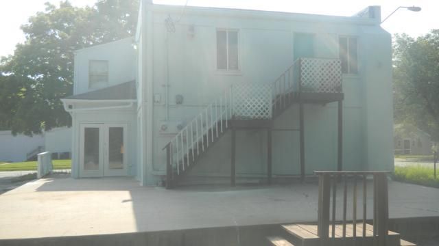 7044 Agnes Ave, Kansas City, MO 64132