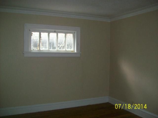 5619 Wayne Ave, Kansas City, MO 64110