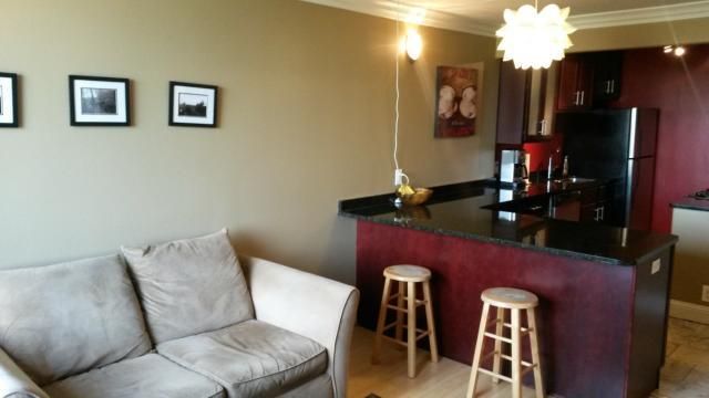 700 E 8th St #8N, Kansas City, MO 64106