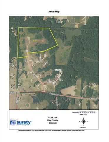 Agnes St, Smithville, MO 64089