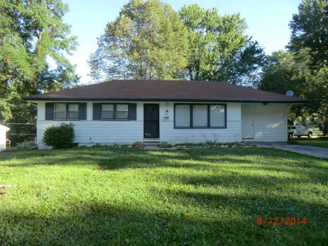 804 Vassar St, Independence, MO 64054