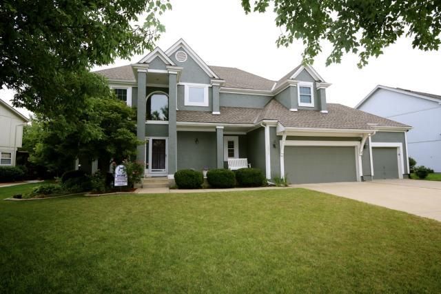 13017 Eby St, Overland Park, KS 66213