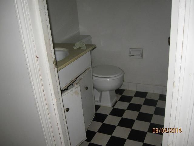 6240 E 129 St, Grandview, MO 64030