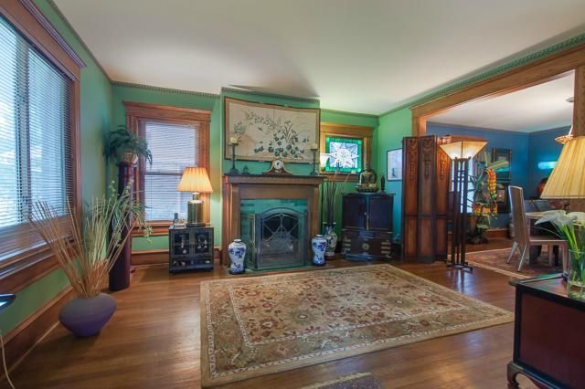 3014 Campbell St, Kansas City, MO 64109