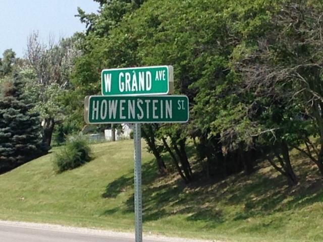 1019 N Howenstein St, Cameron, MO 64429