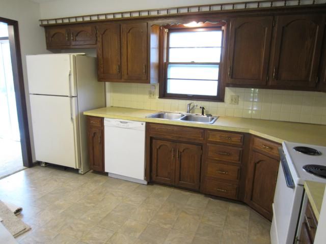 12107 E 55th St, Kansas City, MO 64133