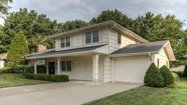 7912 Freeman Ave, Kansas City, KS 66112