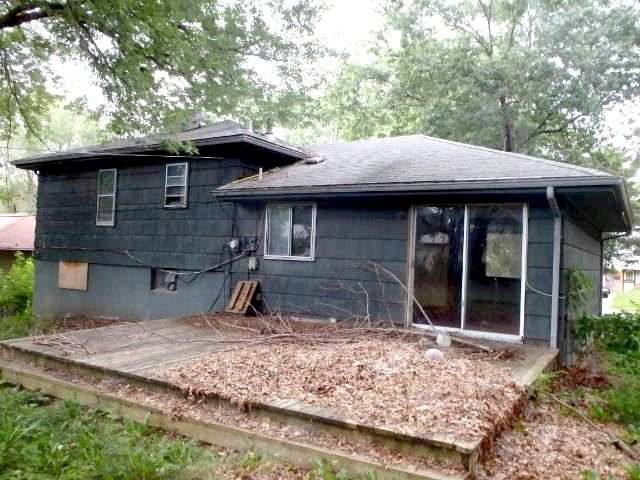 8000 E 92nd St, Kansas City, MO 64138