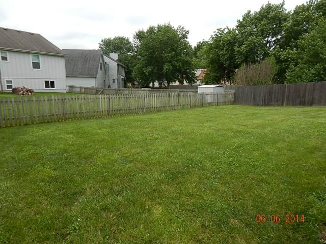 1109 E 118th St, Kansas City, MO 64131