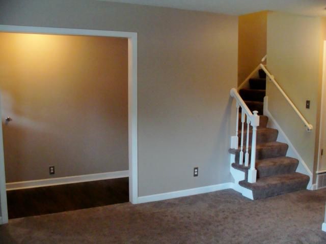 9543 Outlook St, Overland Park, KS 66207