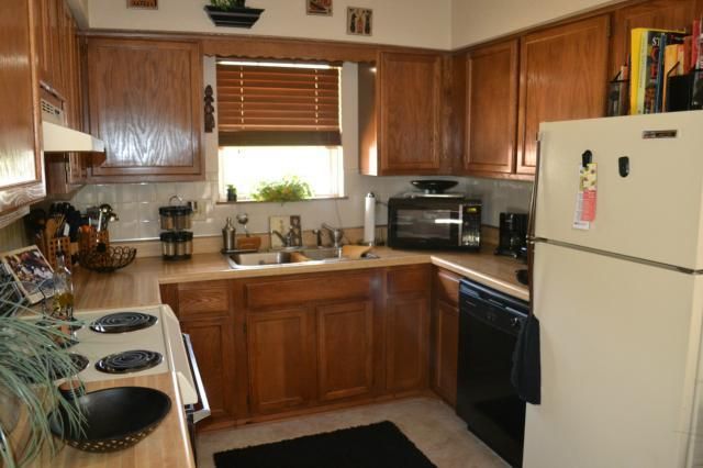 15401 E 48th Ter, Kansas City, MO 64136