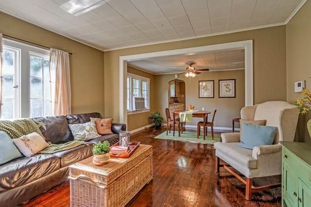 215 E 78 Ter, Kansas City, MO 64114