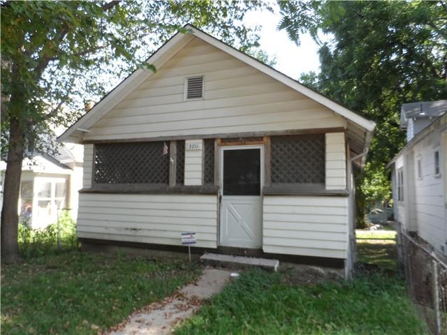 3811 Smart Ave, Kansas City, MO 64124