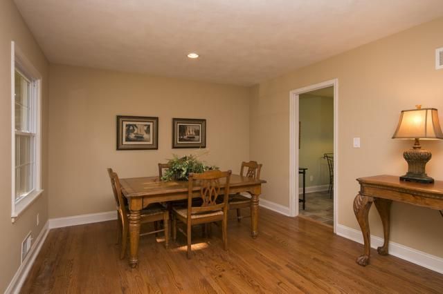 7209 Hadley St, Overland Park, KS 66204