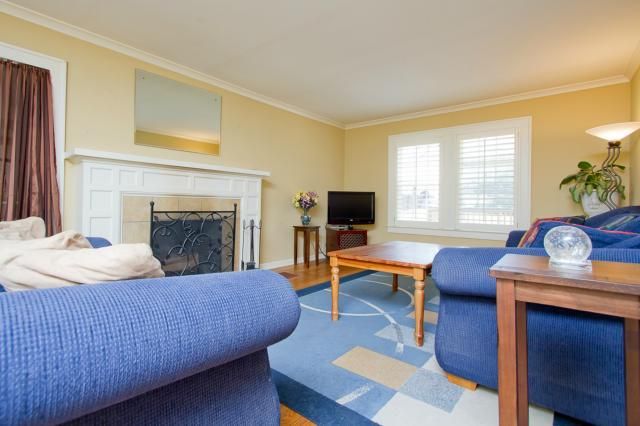 21 E 67th St, Kansas City, MO 64113
