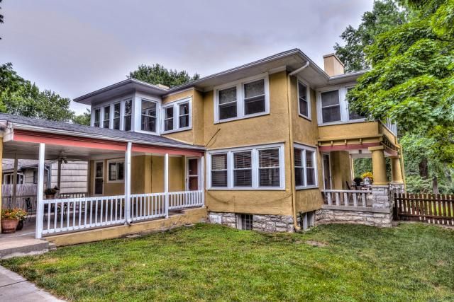5646 Holmes St, Kansas City, MO 64110
