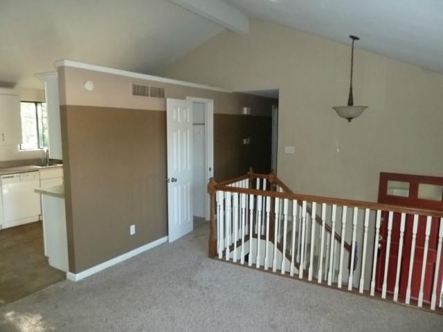 9229 Main St, Kansas City, MO 64114