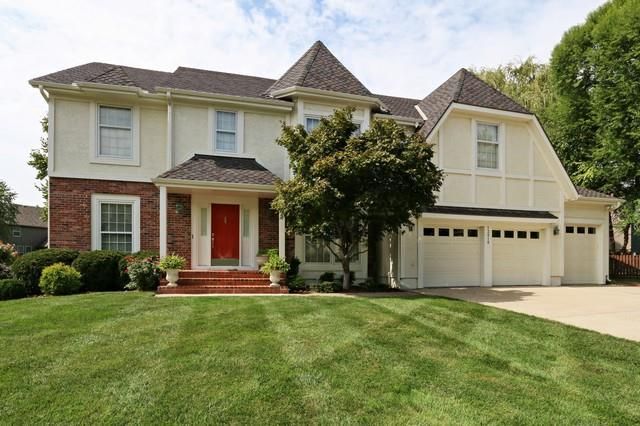 13010 Eby Ln, Overland Park, KS 66213