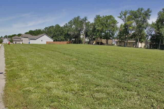 20356 220th Ter, Spring Hill, KS 66083