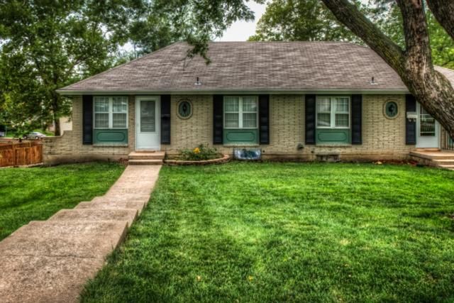 7036 NW Winter Ave, Kansas City, MO 64152
