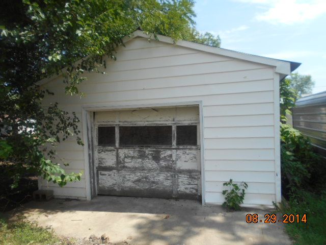 2122 Union St, Unionville, MO 63565