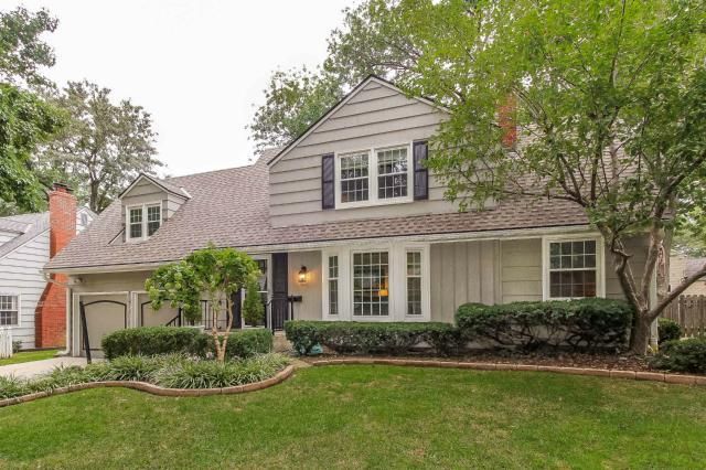 1226 Arno Rd, Kansas City, MO 64113