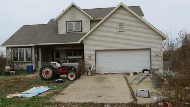7708 E 235th St, Peculiar, MO 64078