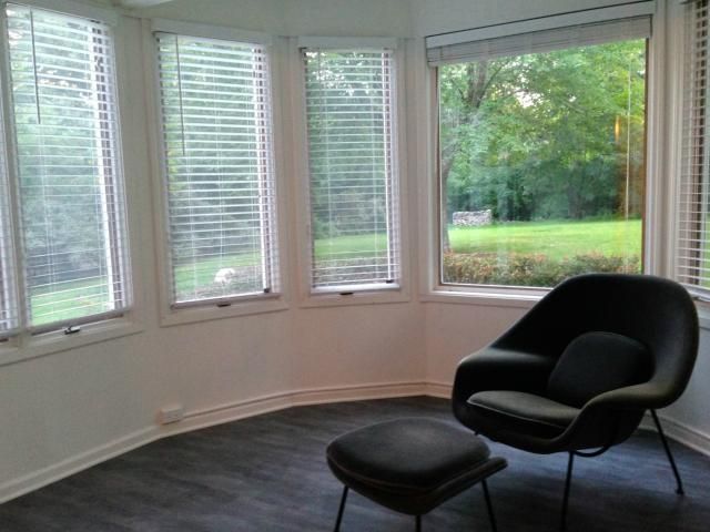 621 E 96th St, Kansas City, MO 64131