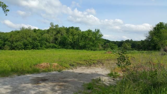 Farmers Ln, Platte City, MO 64079