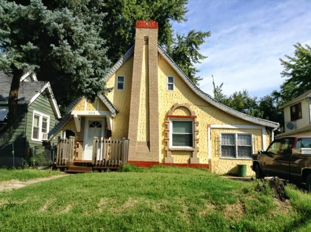 5514 E 23rd St, Kansas City, MO 64127