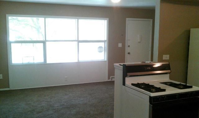 11215 Crystal Ave, Kansas City, MO 64134