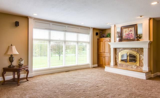 17820 Bond Ave, Overland Park, KS 66062