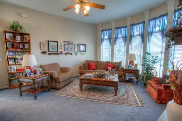 11247 N Summit St, Kansas City, MO 64155