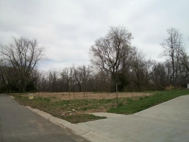 405 N Second St, Warrensburg, MO 64093