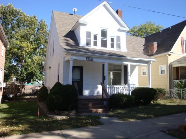 714 E 33rd St, Kansas City, MO 64109