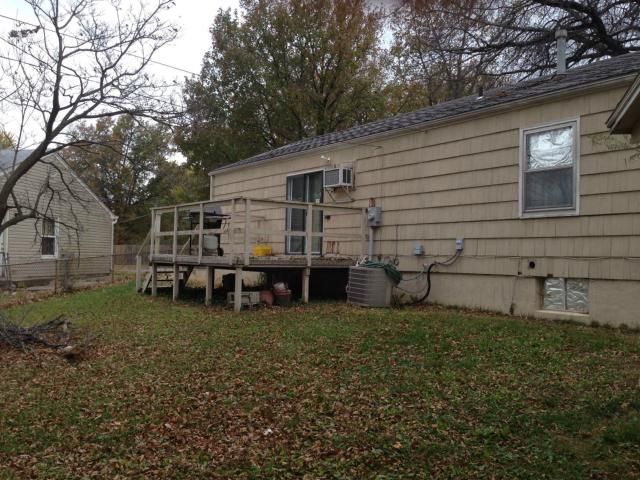 307 Jennings Rd, Independence, MO 64056