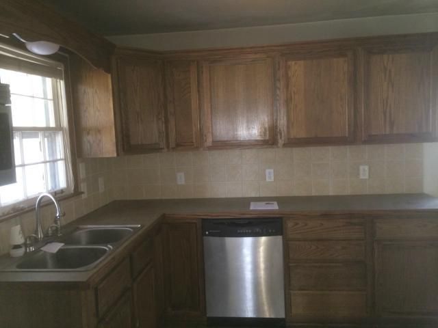 7237 Floyd Dr, Overland Park, KS 66204