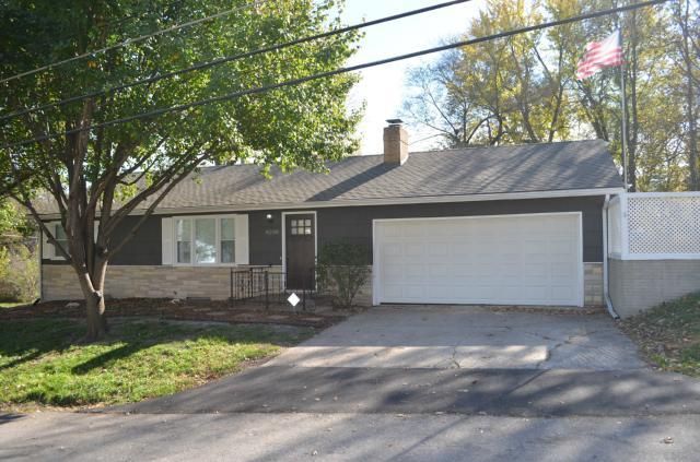 8200 Mcgee St, Kansas City, MO 64114
