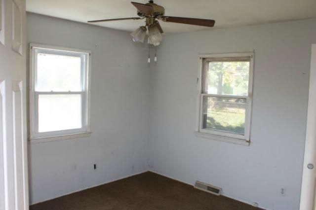 4142 N Spruce Ave, Kansas City, MO 64117