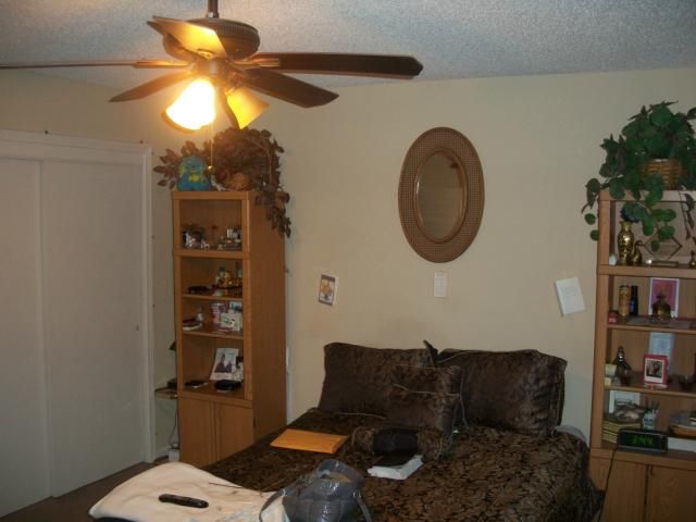 8509 E 93rd Ter, Kansas City, MO 64138