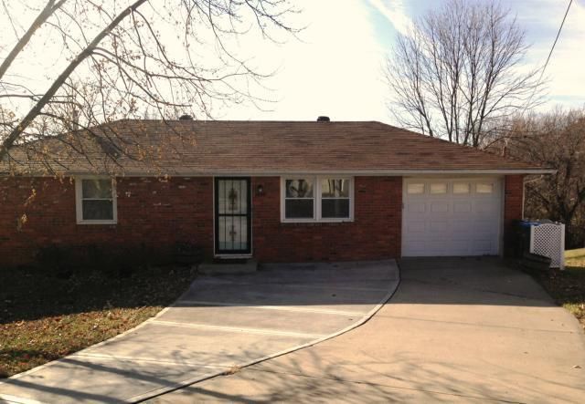 5026 NW High Drive Ter, Riverside, MO 64150