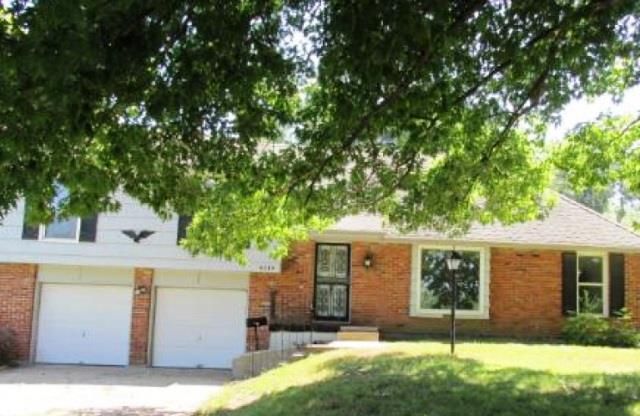 6119 E 107th St, Kansas City, MO 64134