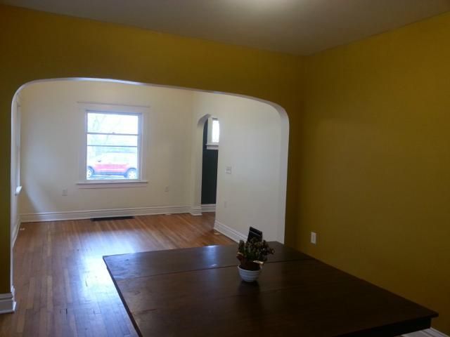 1116 E 44th St, Kansas City, MO 64110