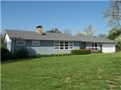 1500 E Park Rd, Garnett, KS 66032