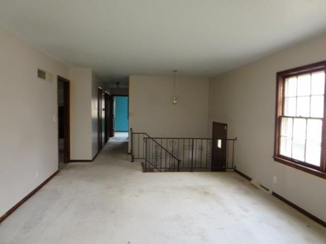 7404 N Avalon St, Kansas City, MO 64152